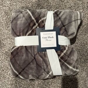 Throw Blanket